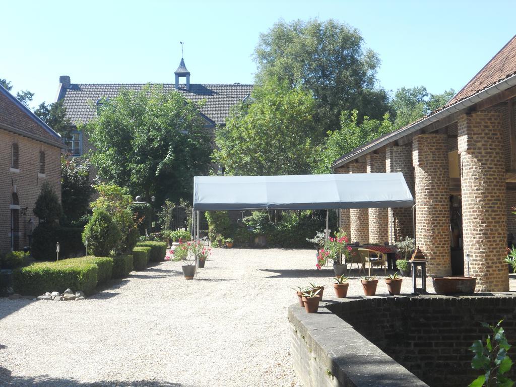 Chateau Holtum Hotel Born Exterior foto